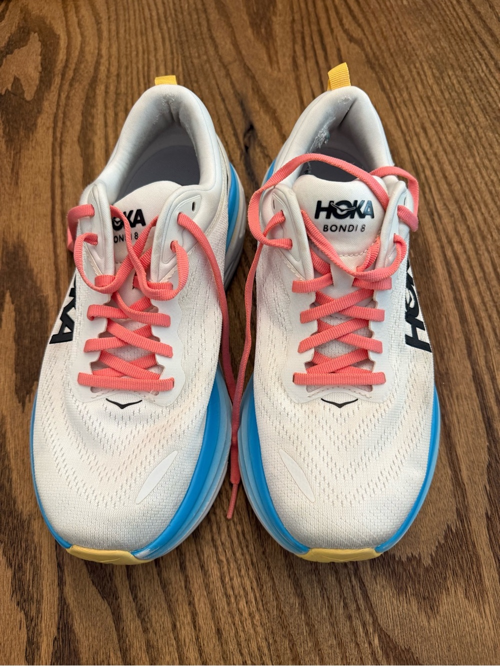 HOKA Bondi 8 sneakers